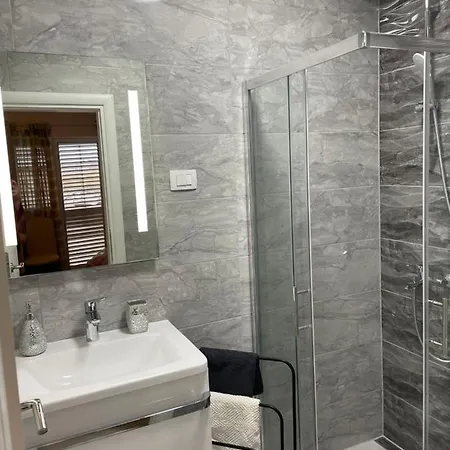 Miriam Srima Apartmán *