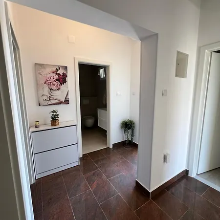 Miriam Srima Apartment Vodice