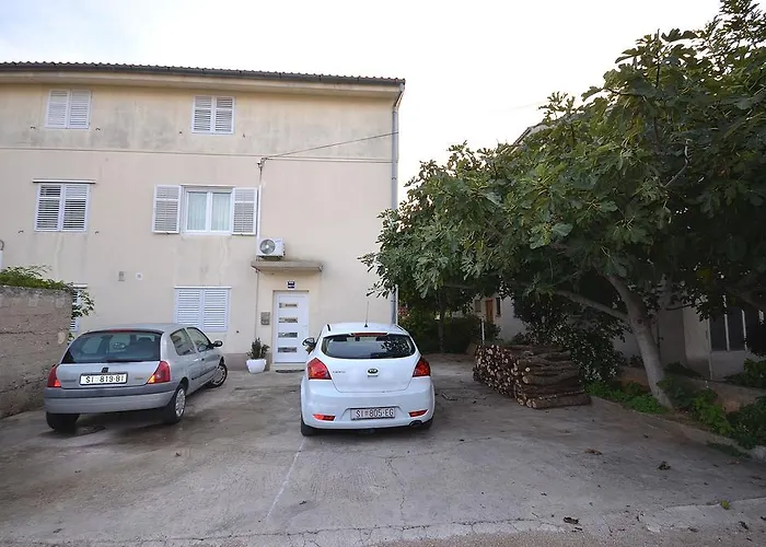 Appartement Miriam Srima *